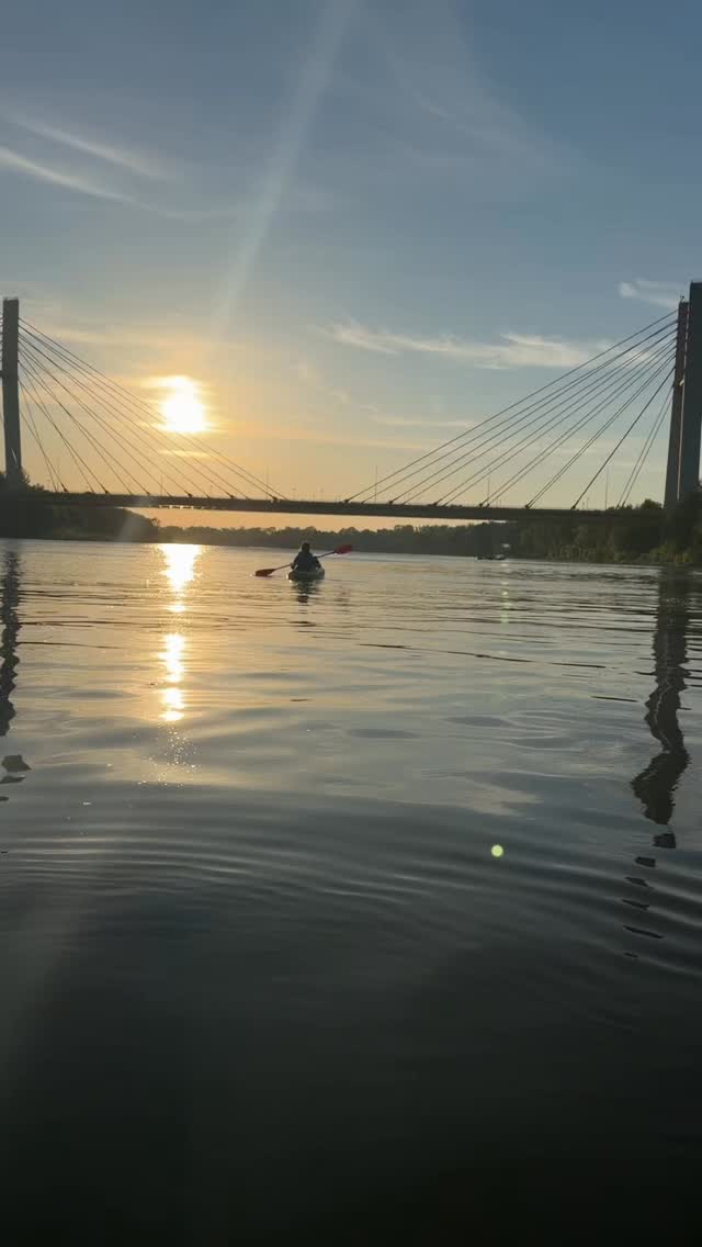 To był piękny dzień … 
 Jak najwięcej takich 🩵🌊🛶  #chodznakajak #kajakwstolicy #kajaki #wisła #warszawa